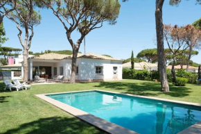 Villa Escocia, entre pinares y a pie de playa